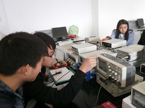 电子信息工程专业实验室 聚焦计算机软硬件研发的创新基地